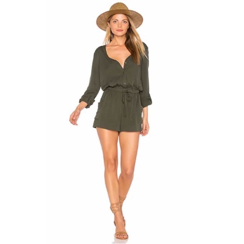 Cupcakes & Cashmere Goodwin Romper.